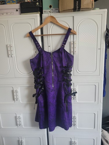 Purple black strappy - black,