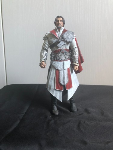 Neca ezio auditore - ezio,