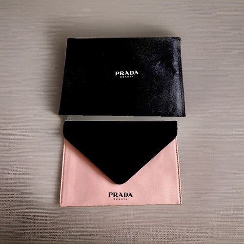 Prada beauty flat hand - beauty,