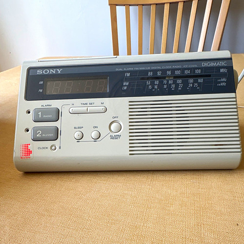 Sony icf c220l - sony, dual