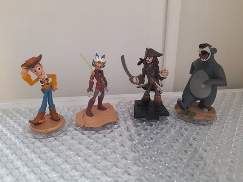 Disney infinity figures bundle - disney,