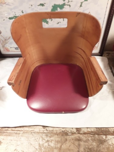 Vintage child barber - vintage, booster