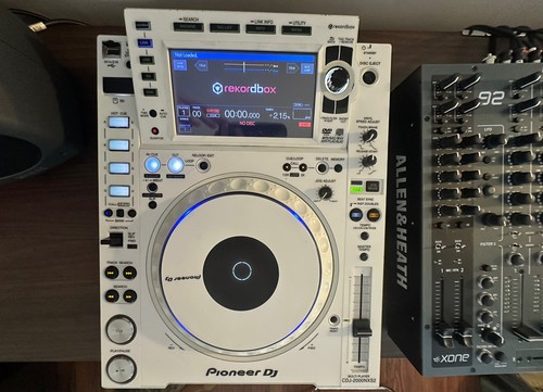 Pioneer cdj2000 nxs2 - pioneer,