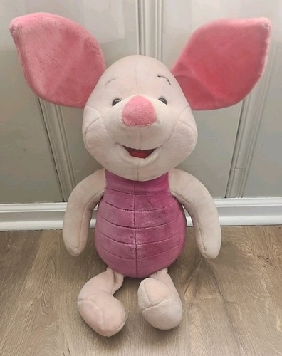 Large piglet winnie the - piglet,,