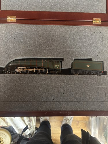 Hornby gauge lner sir - a4,