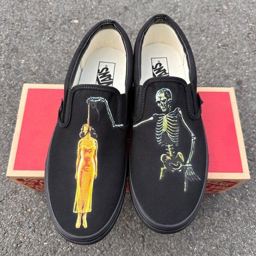 Skeleton skull hang horror - hang,