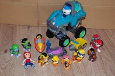 Paw Patrol Vehicles & Figures