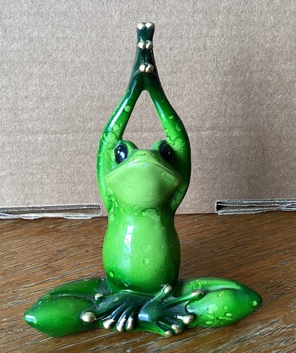 Yoga frog figurine - figurine,, resin