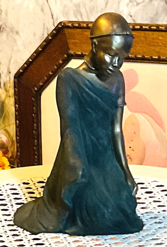 Soul journeys figurines njeri - soul,