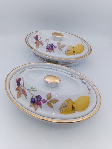 Royal worcester tureen - x,