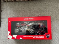 MINICHAMPS 1/12 CARL FOGARTY