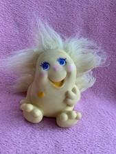 Snugglebumms WARMLY 4"  Baby Giggling Working Vintage Playskool 1984 YELLOW