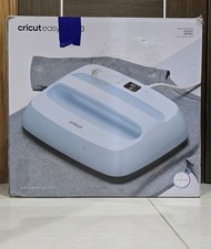 Cricut EasyPress™ 3 - 22.5 cm x 22.5 cm / 9 in x 9 in - NEVER USED - RRP £179.99