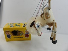 (RefJOH18) Pelham puppet white