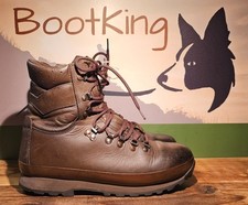 Altberg Defender lightweight