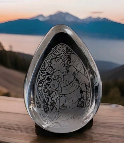 Wedgewood glass paperweight - wedgewood,