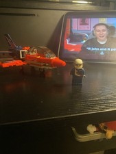 LEGO City 2018 Airshow Jet