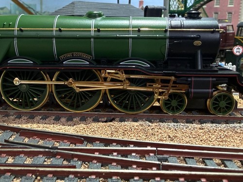 Hornby gold r2146 lner - lner, 4-6-2
