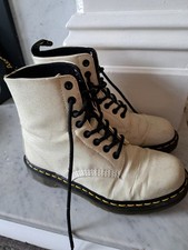 Size 6 White Glitter Dr