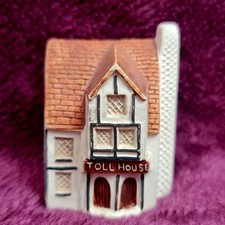 Vintage Philip Laureston Toll House - No  714 Pottery Miniature Village England