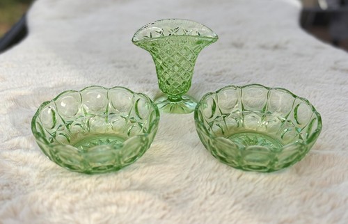 Vintage green depression glass - green,