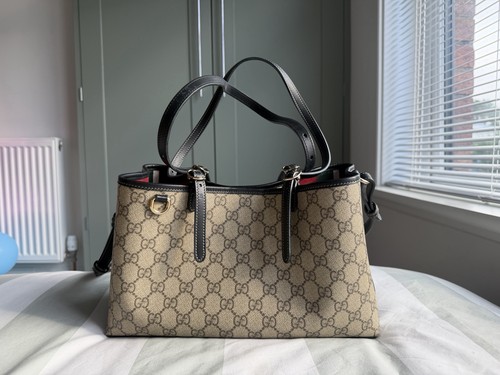 Gucci emblem tote bag - tote,