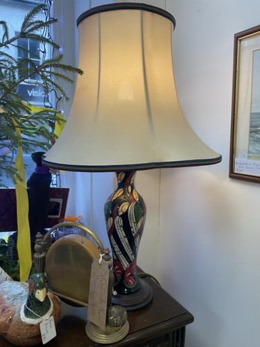 Moorcroft famille lamp - moorcroft, la