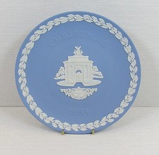 Wedgwood Jasper Ware Blue Christmas 1984 Plate Constitution Hill D20.5cm