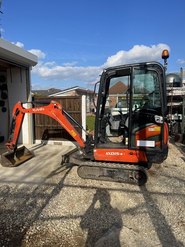 Mini digger hire with - mini,