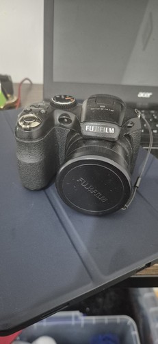 Fujifilm s1600 bridge camera - bridge,