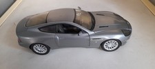 James Bond Aston Martin