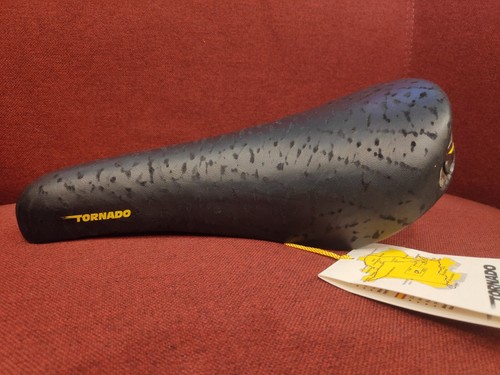 Leather saddle iscaselle - saddle,