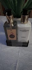 Pecksniffs Honey & Almond Hand