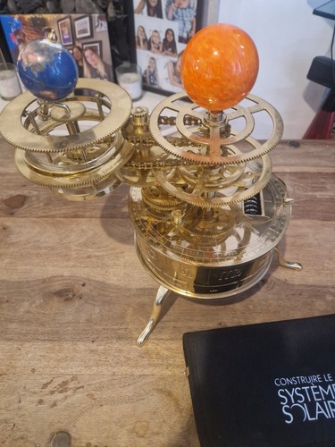 Eaglemoss earth and sun - eaglemoss,