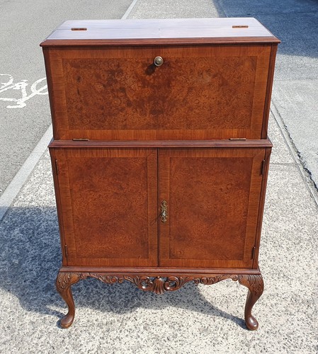 Vintage burr walnut veneered - burr,