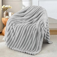 Ribbed Faux Fur Warm Fleece