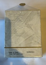 Amouage Honour Eau de Parfum 100ml Spray for Her. Made In Oman Brand New