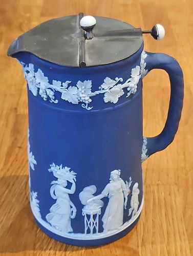 Antique wedgwood dark - antique, blue