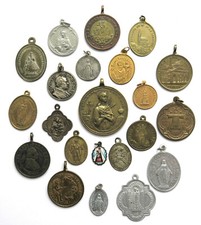 [R2949] 22 X Heiligen- And