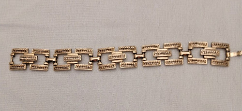 Gold tone chain - tone, link