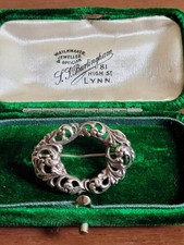 VINTAGE NORWEGIAN SILVER 830S H.C. OSTREM GARLAND BROOCH