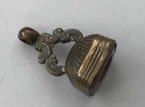 Antique intaglio gold tone - intaglio,