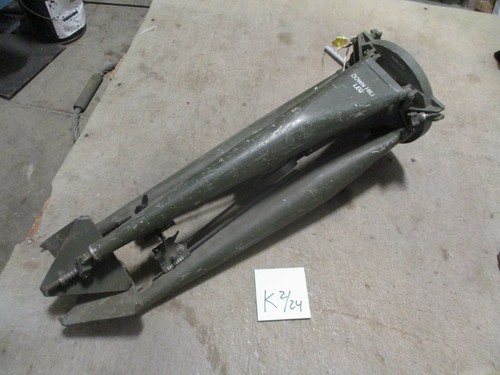 Used aluminum tripod - tripod,, 16"