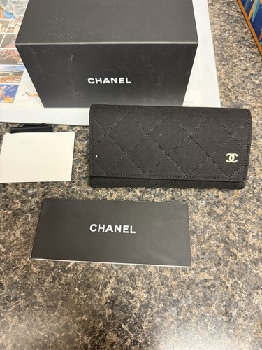 Chanel black quilted - chanel,