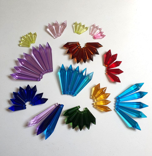 Rainbow crystal prisms lot - 70,