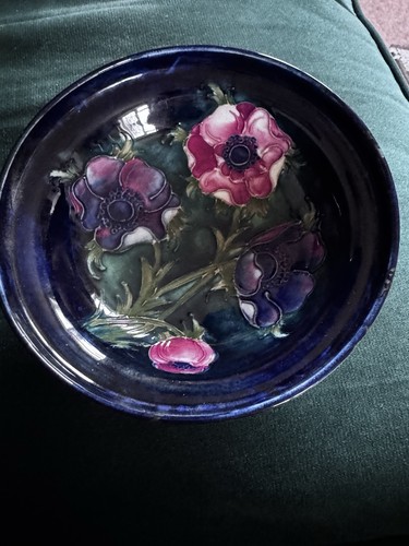 Moorcroft anemone pattern - moorcroft,