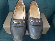 Vintage Elmdale Blue Size 7
