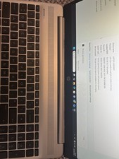 HP 250 G9 15.6in (512 GB SSD