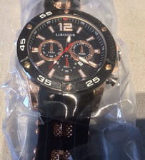 Women analogue wristwatch - women's,
