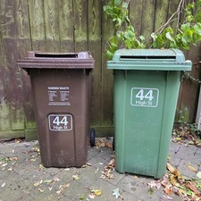 x4 WHEELIE BIN NUMBERS CUSTOM